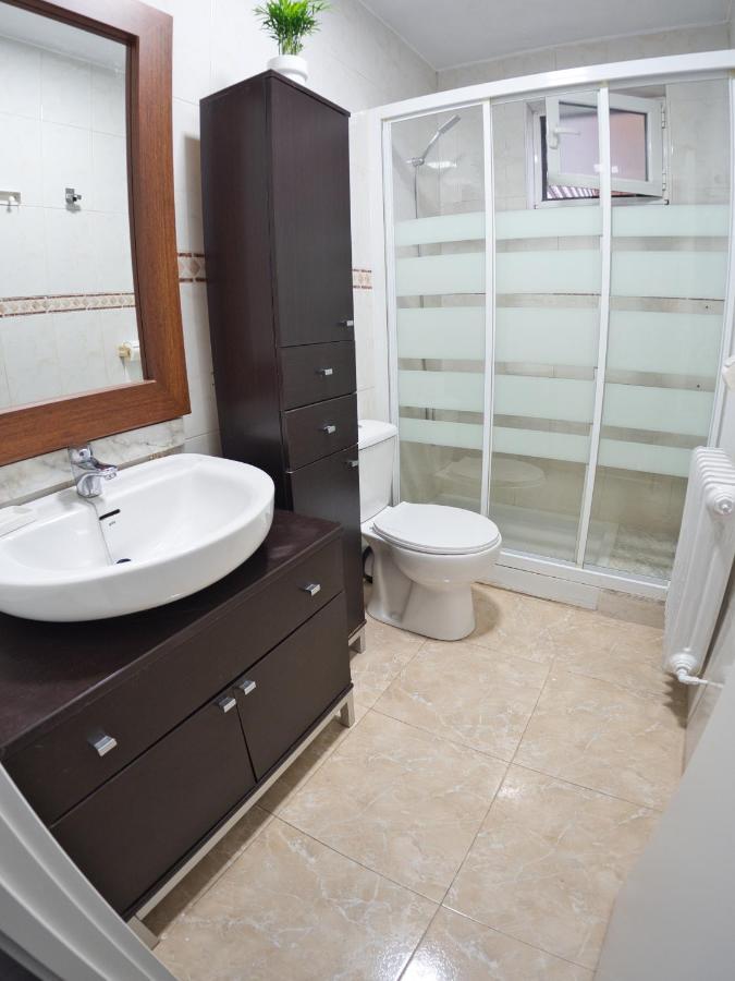 Bonito Piso Villafria Oviedo Exteriör bild